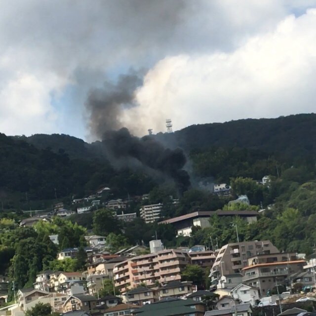 生駒山で爆発 火事 煙がすごい 原因や現在の様子 奈良県生駒市門前町 ひま速